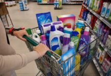 Osservatorio Assocasa: calano le vendite di prodotti contro gli insetti molesti Osservatorio Assocasa